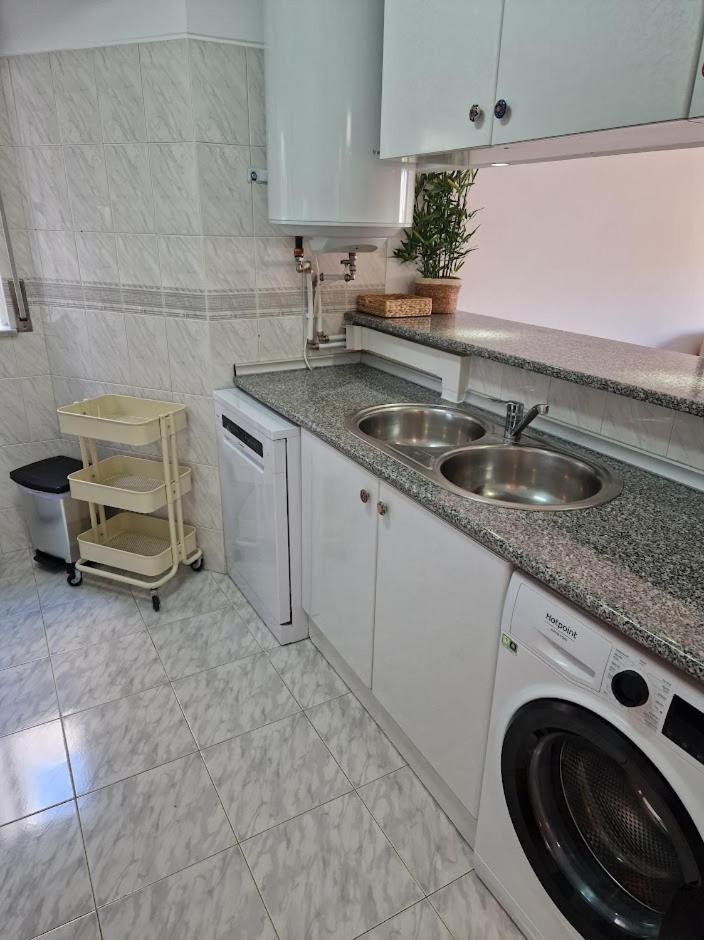 גיאה Apartamento T2 Palmeira Gale-Praia Da Gale מראה חיצוני תמונה